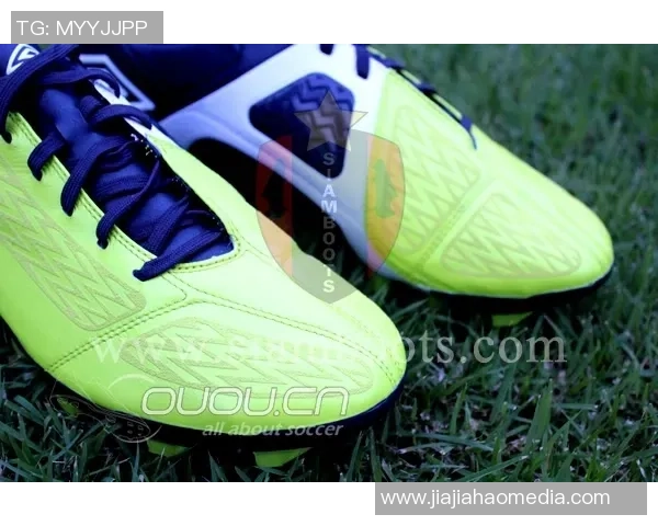 球星专属足球鞋设计揭秘,标志性图案与个性化定制展现足球文化 球星专属足球鞋设计揭秘,标志性图案与个性化定制展现足球文化