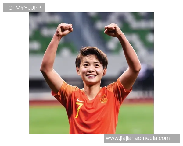 希罗娜:从青涩少年到足球巨星的奋斗历程与荣耀时刻 希罗娜:从青涩少年到足球巨星的奋斗历程与荣耀时刻